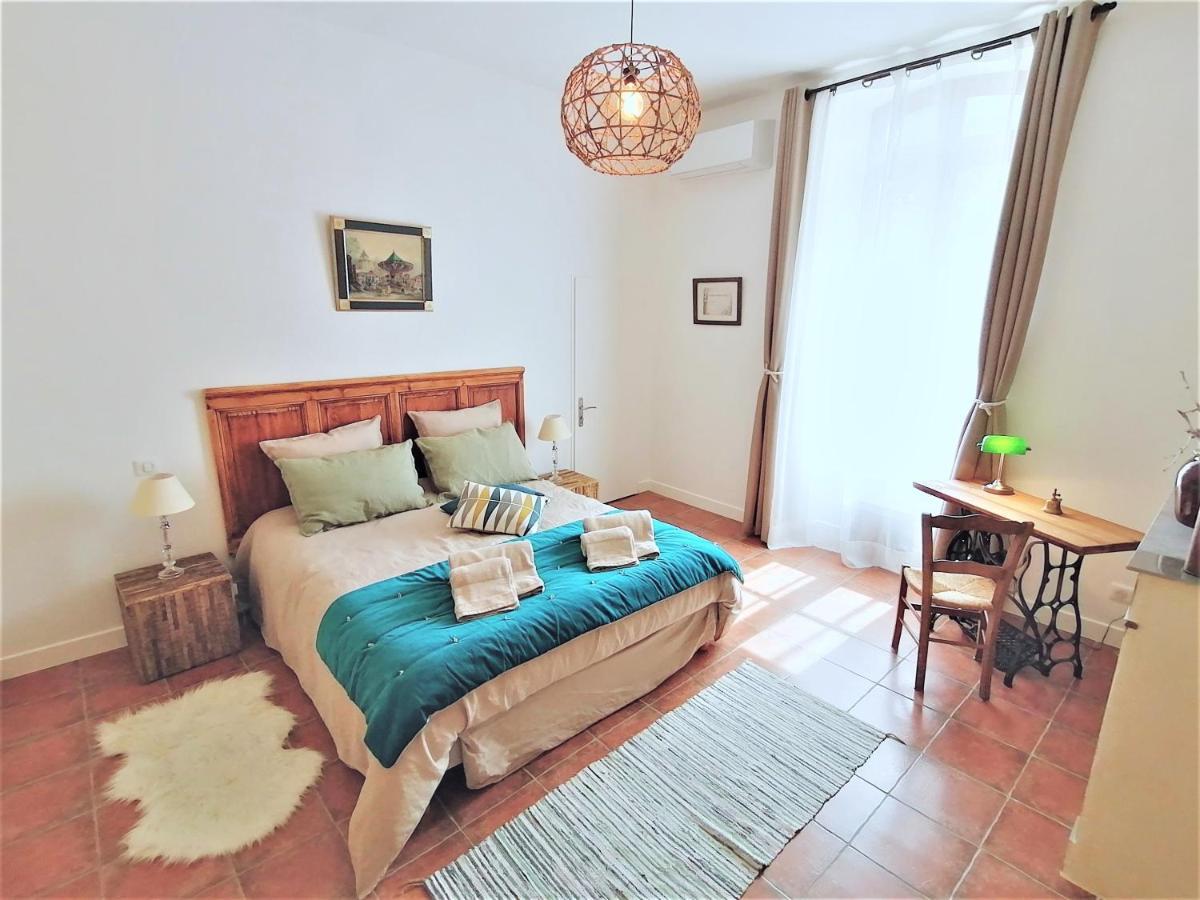 Domaine De Gaia, Piscine, Petanque, Ping Pong, Proche Saint-Emilion Bed & Breakfast Guillac  Luaran gambar
